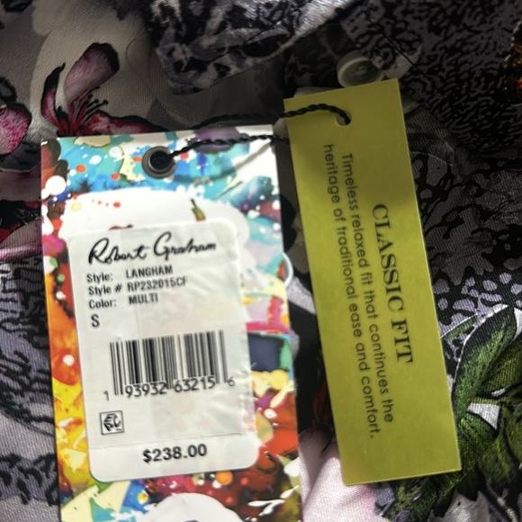 NWT Robert Graham Langham Floral Short Sleeve Button-Up Shirt - Picture 6 of 6